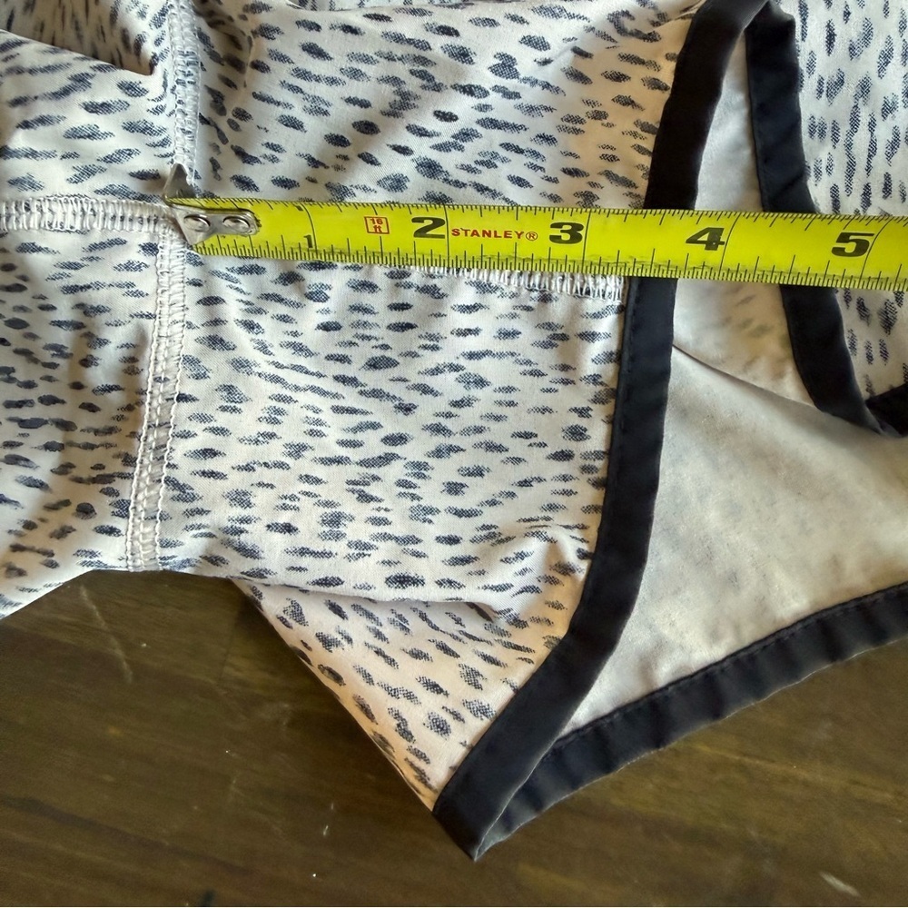 Lululemon Run Speed Leopard Print Shorts - Picture 7 of 9